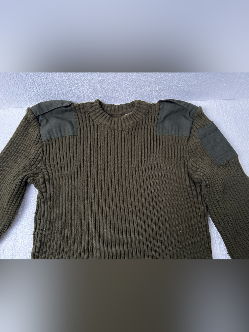 Men's Military-Style Ribbed Crewneck Sweater in Olive XL